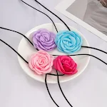 Colar longo floral de veludo artesanal com tassel criativo. Adicione um toque de elegância e sofisticação ao seu visual com este acessório único. — foto 11
