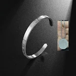 Collana e bracciale con disco arabo in acciaio inossidabile, un'elegante espressione culturale per un look raffinato e senza tempo. — foto 13