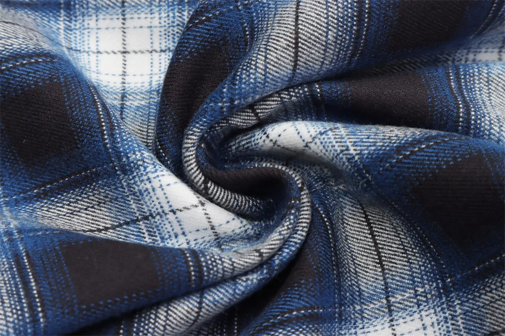 Camisa Casual Solta com Gola Bordada de Estrela de Cinco Pontas, Perfeita para um Look Descontraído e Moderno. Conforto e Estilo em uma Só Peça. — foto 3