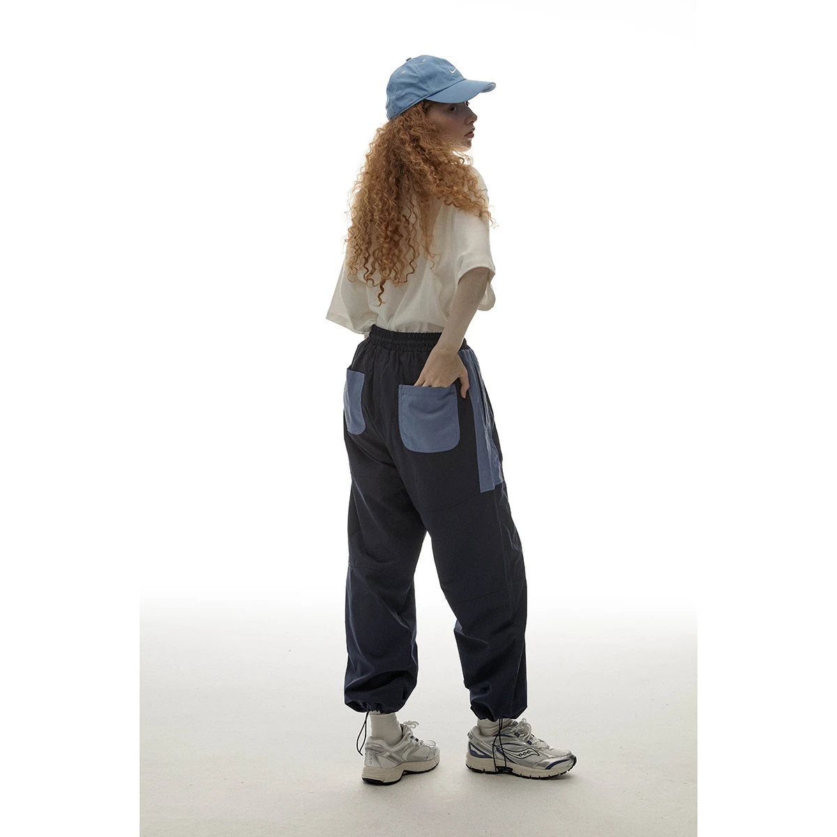 Calças Esportivas Casuais Femininas com Amarração no Tornozelo, Conforto e Estilo para o Seu Dia a Dia, Perfeitas para um Visual Moderno. — foto 3