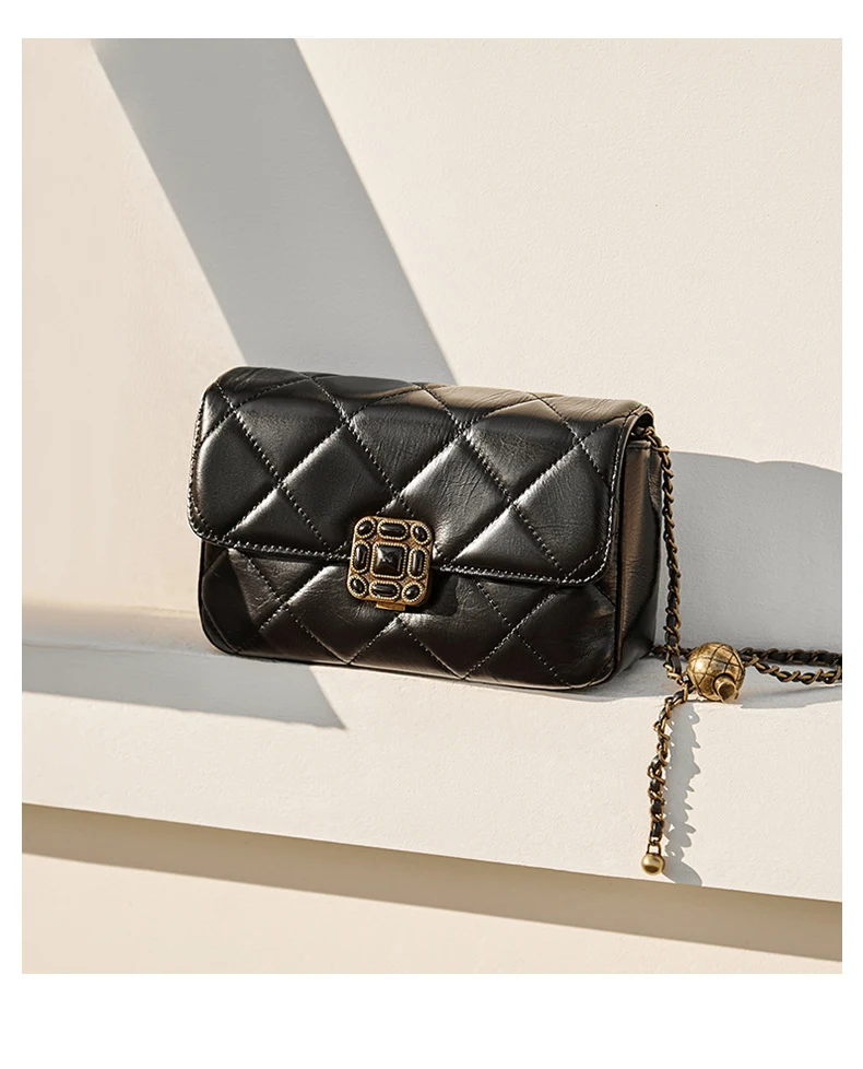 Bolsa Quadrada Pequena Feminina Crossbody de Moda Versátil Couro Bovino Bolsa de Mão Ideal para o Uso Diário e Eventos — foto 10