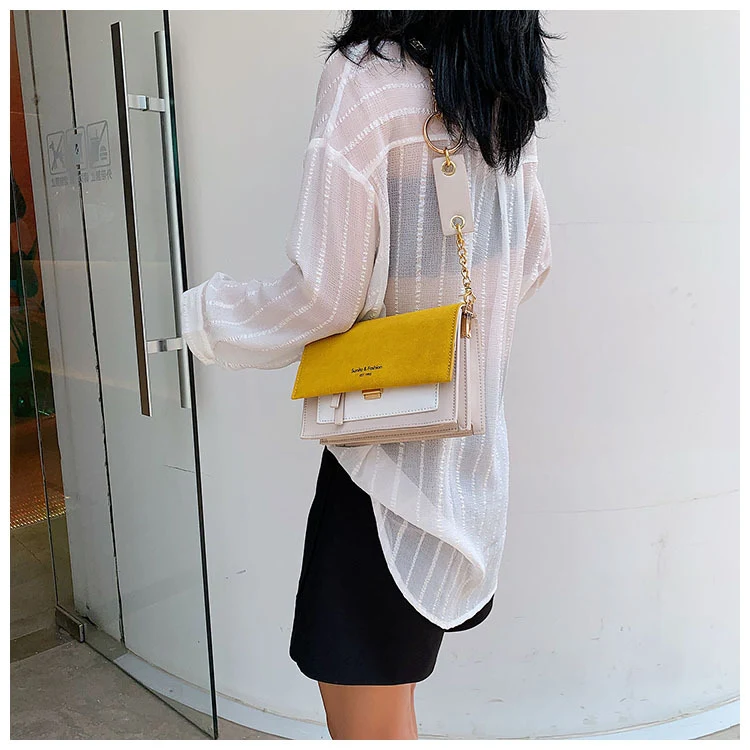 Title 13, Bolso Cuadrado Pequeño Cruzado Fashion Hit Colo...