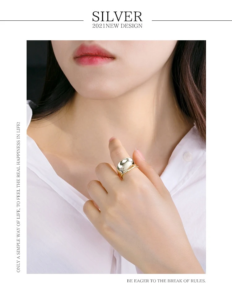Anel feminino irregular côncavo em prata de lei S925. Design moderno e sofisticado, perfeito para diversas ocasiões. — foto 13