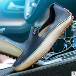 Lente nieuwe heren leren schoenen, mode, set voeten erwten schoenen, driving schoenen, grote maten, stijlvol en comfortabel. — foto 9