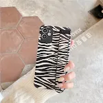Wristband zebra pattern