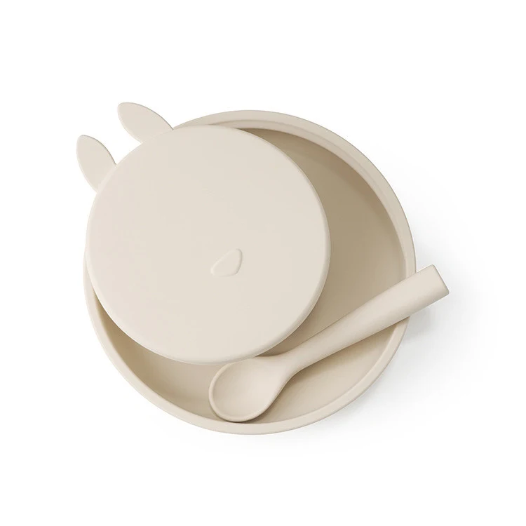 Prato de silicone para bebês com tigela de coelho e conjunto de três peças para alimentação complementar. Fácil de limpar e seguro! — foto 8