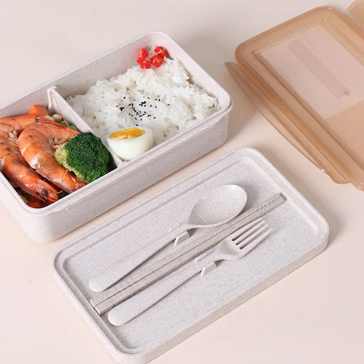 Title 5, Squared box set with wheat-colored fork, spoon,...