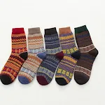 Calzini donna in lana spessi a metà polpaccio, caldi e confortevoli. Perfetti per l'inverno, ideali per ogni occasione. — foto 2