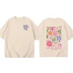 Camiseta Oversized de Algodão Colorido com Estampa Floral para Mulher Confortável e Ideal para o Verão e Looks Despojados — foto 5