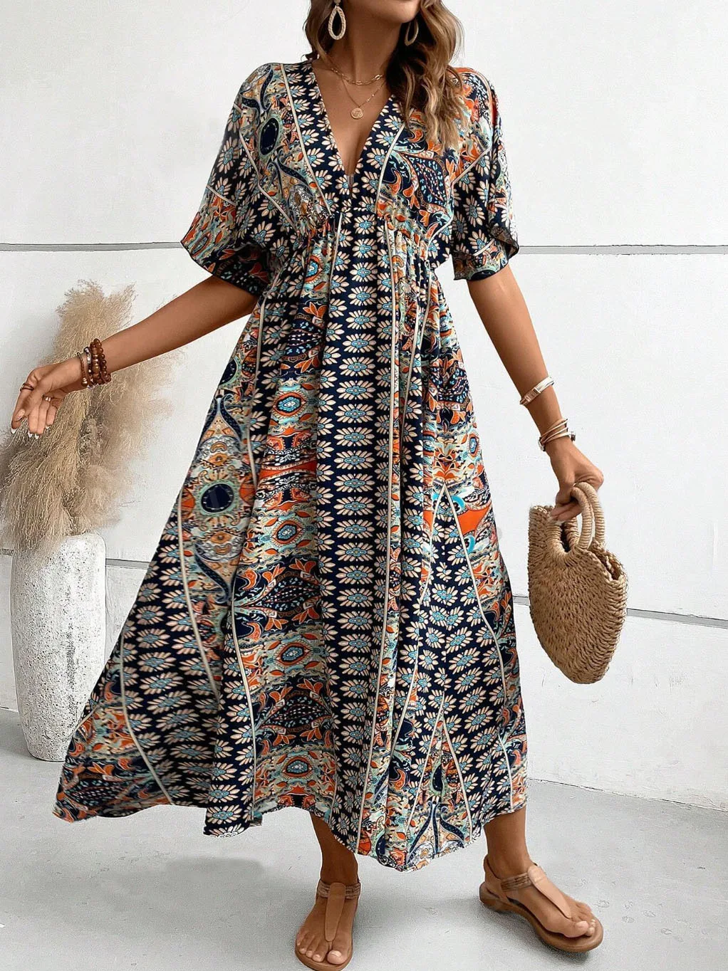 Title 12, Fashion Full Printing Batwing Sleeve V-neck Dre...