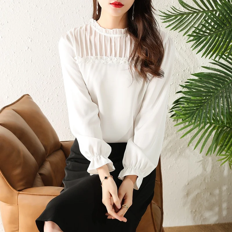 Pretty Western Style Shirt Ladies Fashion Top Flattering and stylish Perfect for casual chic wear Combines comfort and s — photo 7