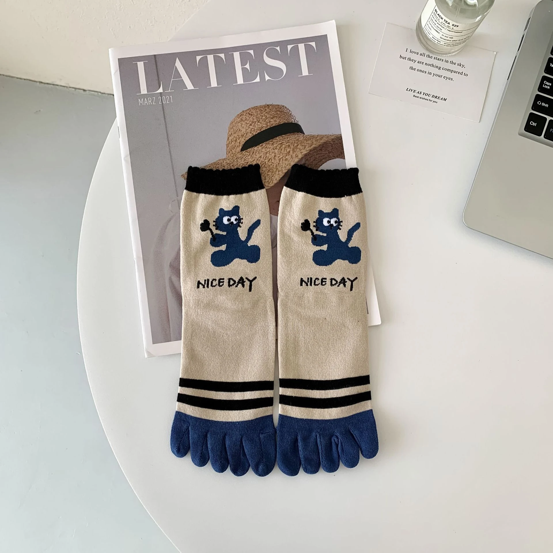 product image - 3