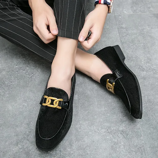 Title 6, Mens Plus Size Corduroy Leather Shoes Pointed Toe