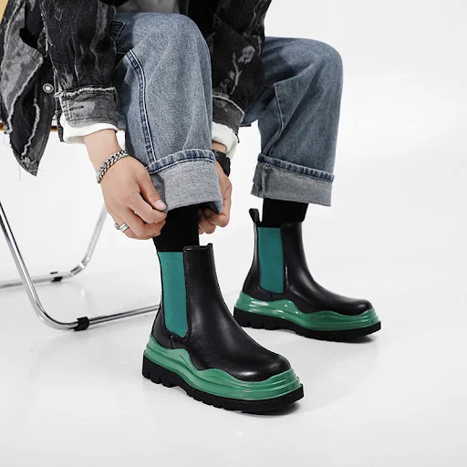 Title 5, High-top fashionable and versatile Martin Boots...