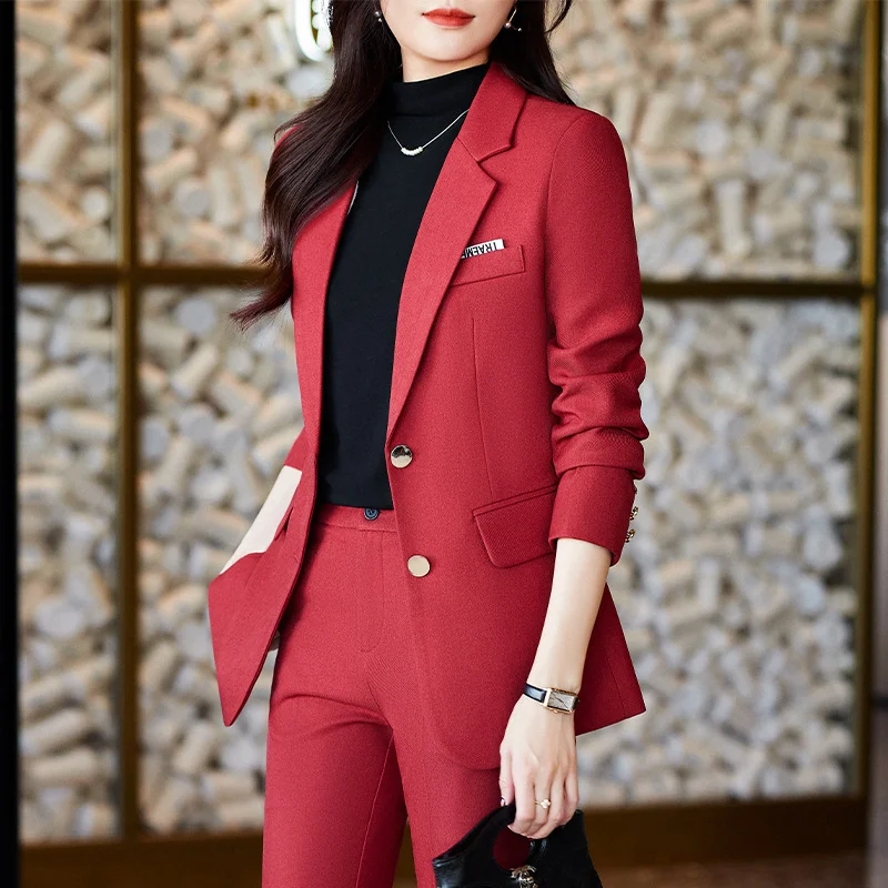 Leggings da donna alla moda, slim fit, snellenti, con due bottoni, per una silhouette valorizzata e un look impeccabile. — foto 16