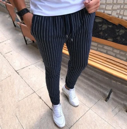 Gestreepte Casual Herenbroek in de Uitverkoop – Comfortabel en Stijlvol voor Dagelijks Gebruik, verkrijgbaar bij Wish, AliExpress en eBay. — foto 3