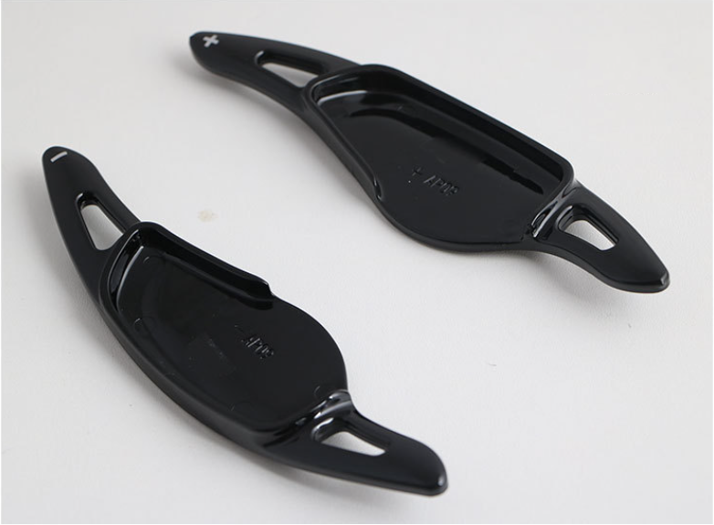 Upgrade your car's interior with carbon fiber steering wheel paddle modifications. Enhance your driving experience and a — photo 9