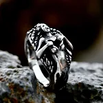 Anel masculino de aço inoxidável Anel de aço titânio para homem Jóia resistente e durável Perfeito para uso diário e ocasiões especiais Estilo e elegância — foto 2
