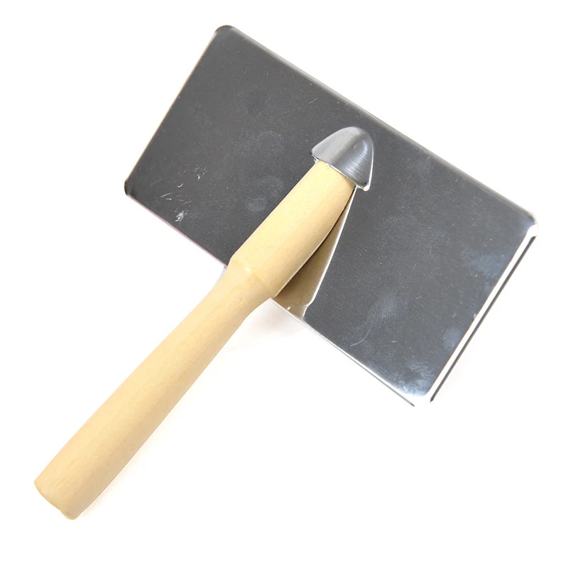 Title 8, Origin Source Pet Comb