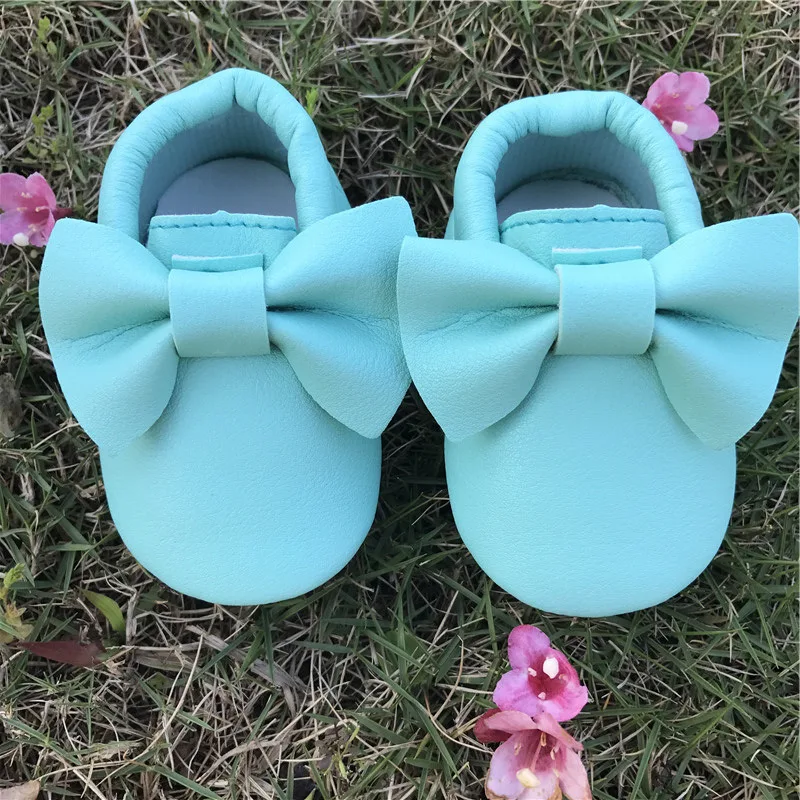 Baby mocassin schoentjes met strik, zachte zool, lente en herfst, babyschoenen voor binnen, ideaal voor de eerste stapjes en comfortabel — foto 15