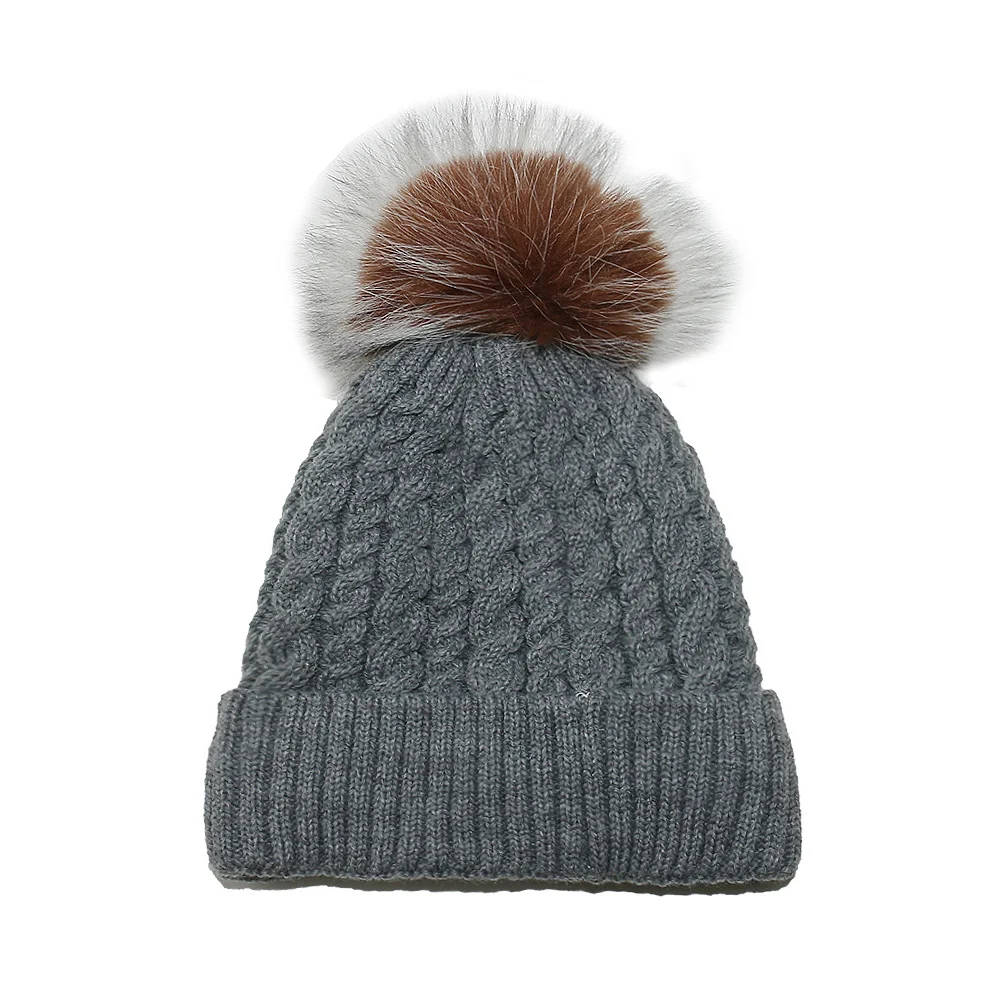 All-match fleece lined padded warm keeping solid color woolen hat. Stay warm and stylish this winter with this versatile — photo 7