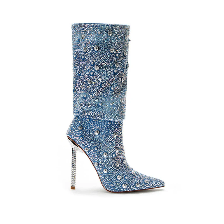 Fashionable Pointy Heel Boots for Women. Elevate your style with these elegant and comfortable boots, perfect for any oc — photo 5