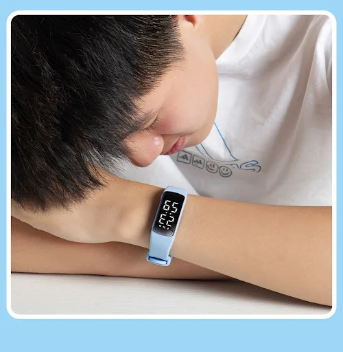 Title 10, Vibration Alarm Clock Smart Waterproof Electron...