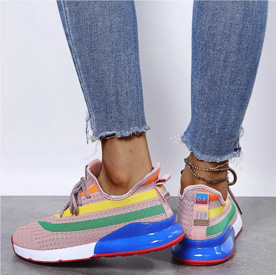 Title 2, Breathable Sports Running Shoes European and Am...
