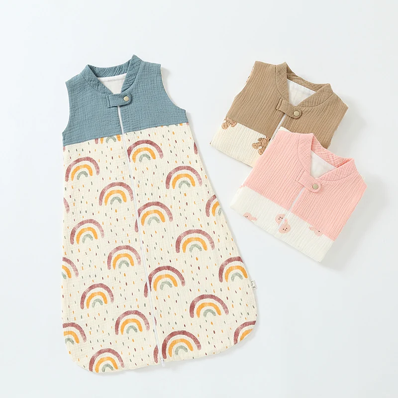 Saco de dormir para bebê dupla camada patchwork com gola alta e colete de gaze, ideal para noites tranquilas e seguras. — foto 7