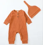 Driekleurige Chinese geruite jumpsuit voor dames, comfortabele kleding voor dagelijks gebruik, een stijlvolle outfit met een oosterse uitstraling. — foto 4