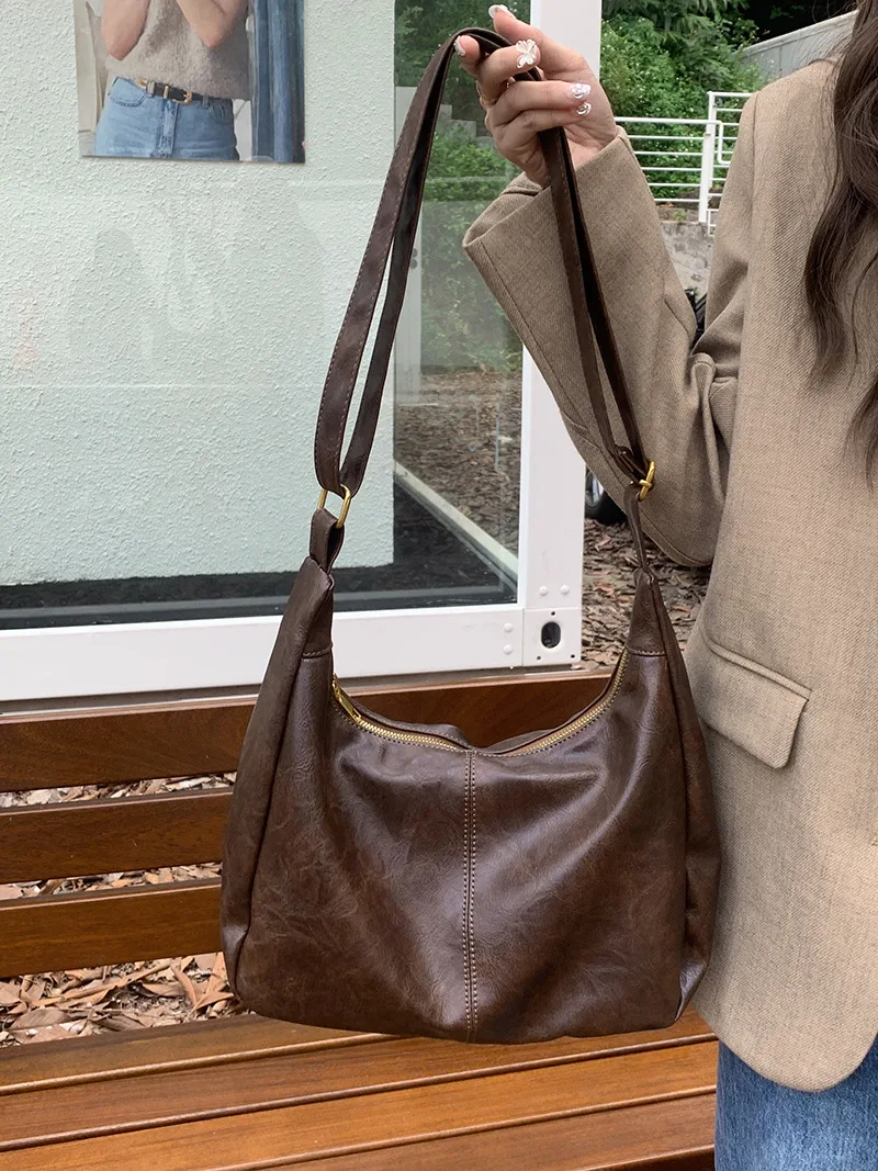 Title 12, Nueva Bolso de Hombro Versátil de Gran Capacida...