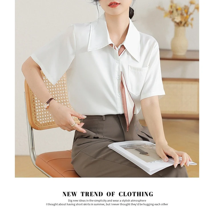 Title 4, Camisa profissional de chiffon com lapela e laço