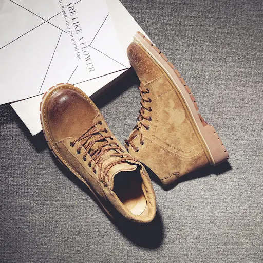 Title 7, Fashion big head leather boots Exceptional comf...