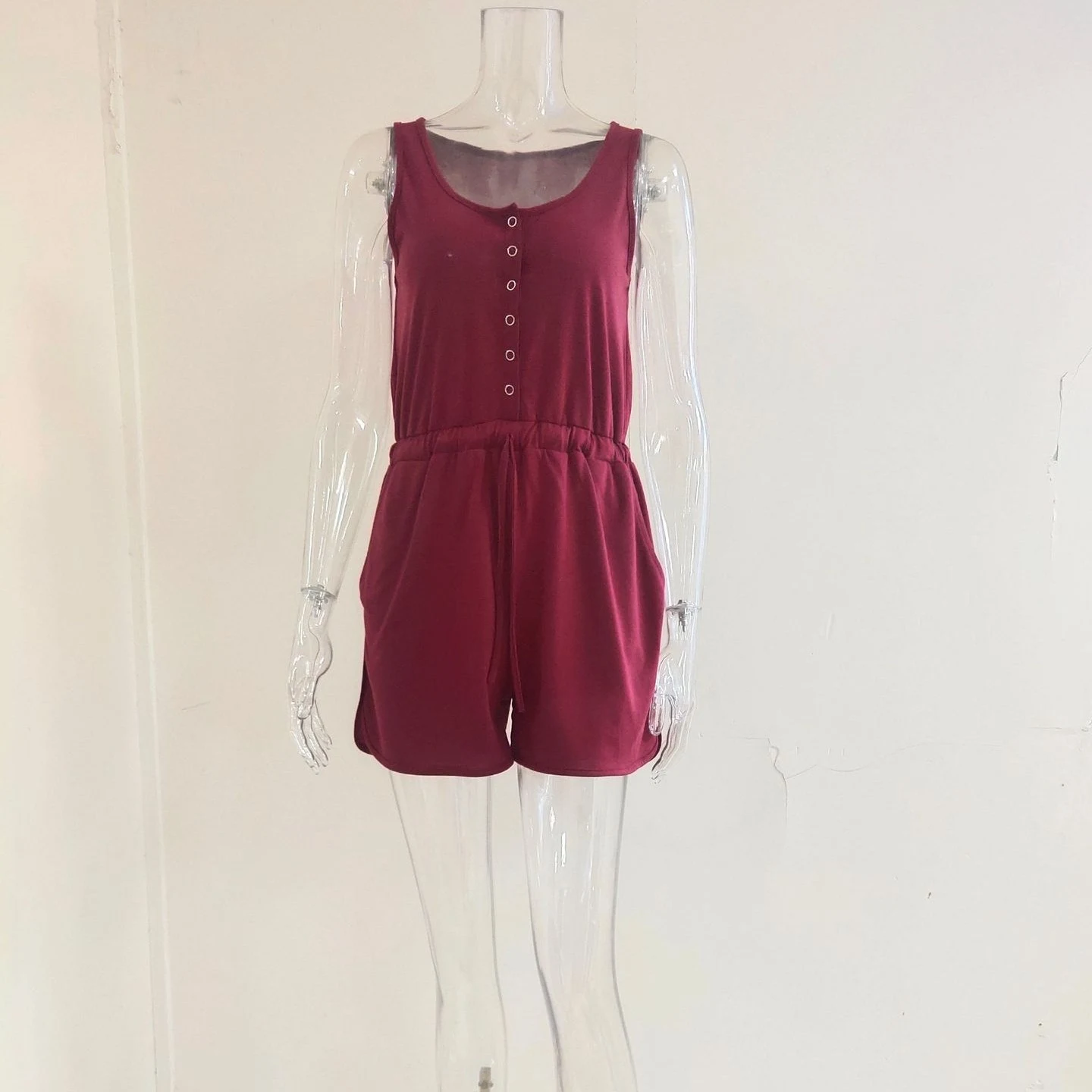 Lässige, Weite Shorts mit weitem Bein, Bund und Bindeband – Bequeme Sommerhose für Damen, ideal für entspannte Tage und lässige Outfits — foto 7