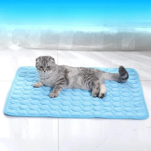 Pet Cooling Mat for Dogs and Cats, Breathable Dog Bed for Summer with Ice Silk Mat Ice Silk Pet Mat for Cats and Dogs — photo 1