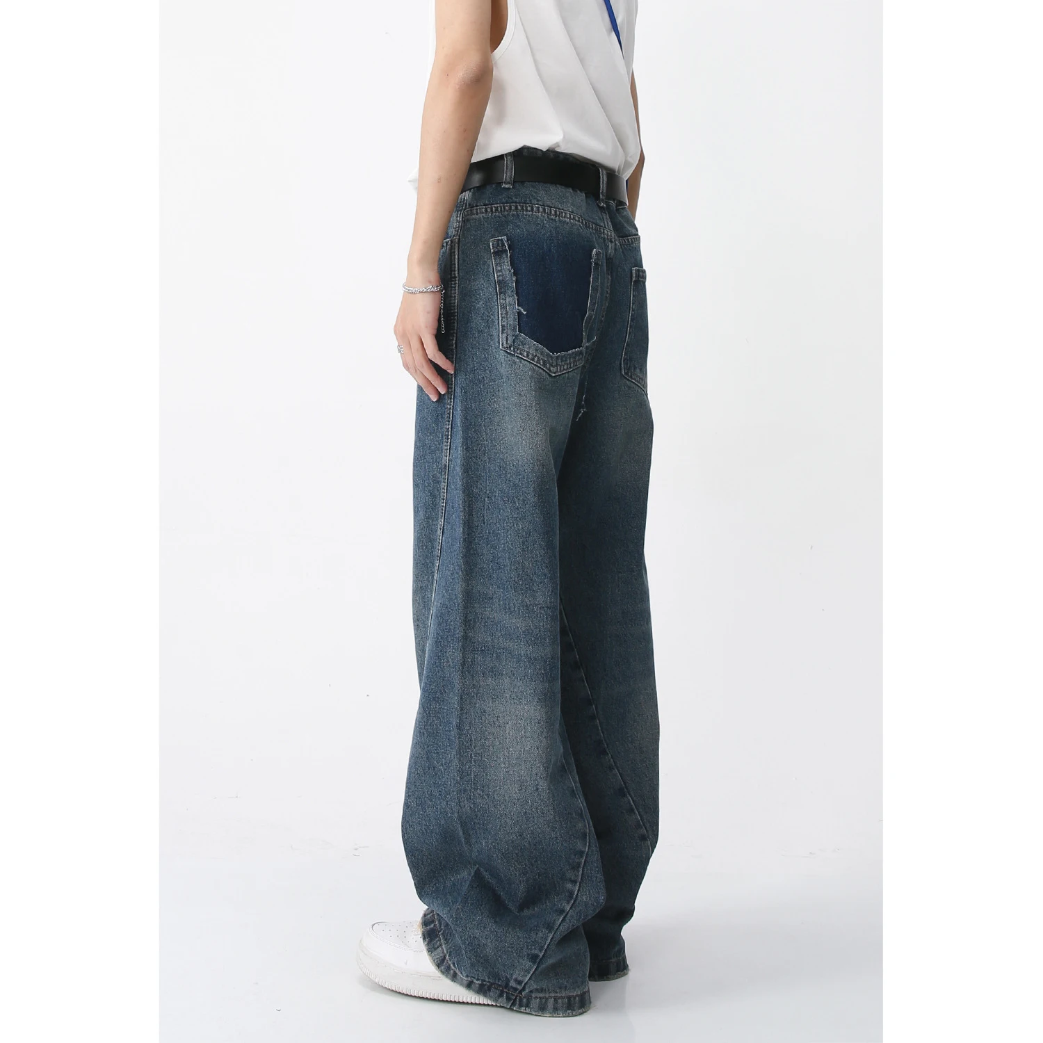 product image - 11