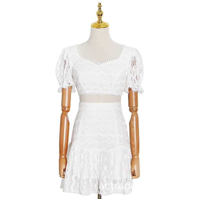 New Niche Design Skirt Set for Summer, featuring a light lace bra vest top and A-Line buttock skirt for a mature and ele — photo 4