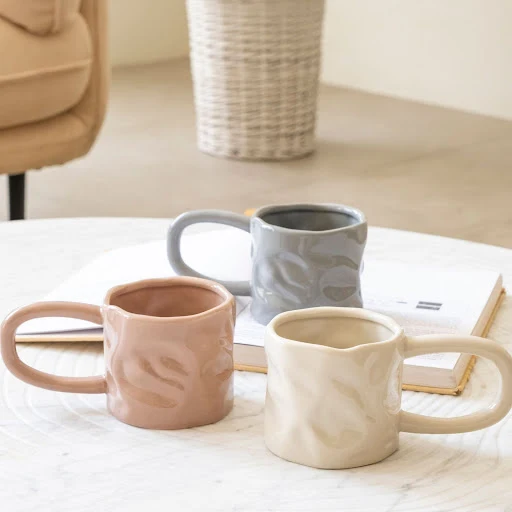 Title 5, Simple solid color creative porcelain cup. Perf...