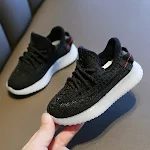 Tênis infantis de coco respiráveis, sapatos de rede para crianças, leves e confortáveis. Perfeitos para os pezinhos dos bebês, frescos e estilosos. — foto 3