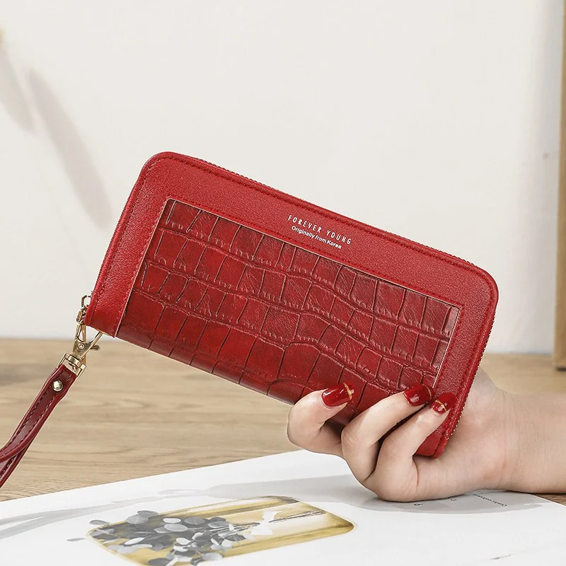 Women's long zipper purse, spacious and stylish. Keeps your belongings safe and organized. Perfect for everyday use, off — photo 1