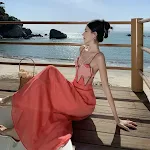 Yue Ji Dream Rouge Contrast Color Sling Dress, a stylish and comfortable dress perfect for any occasion, offering a flat — photo 2