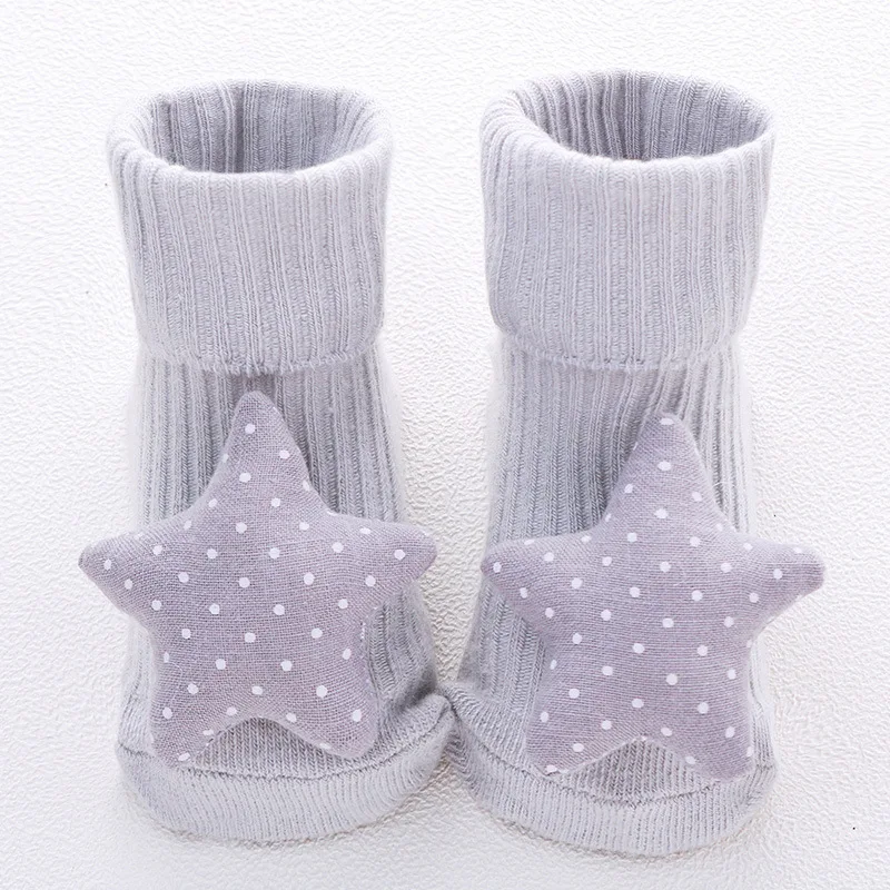 Zachte en comfortabele babysokjes om de kleine voetjes warm en beschermd te houden. Ideaal voor dagelijks gebruik en optimaal draagcomfort. — foto 14