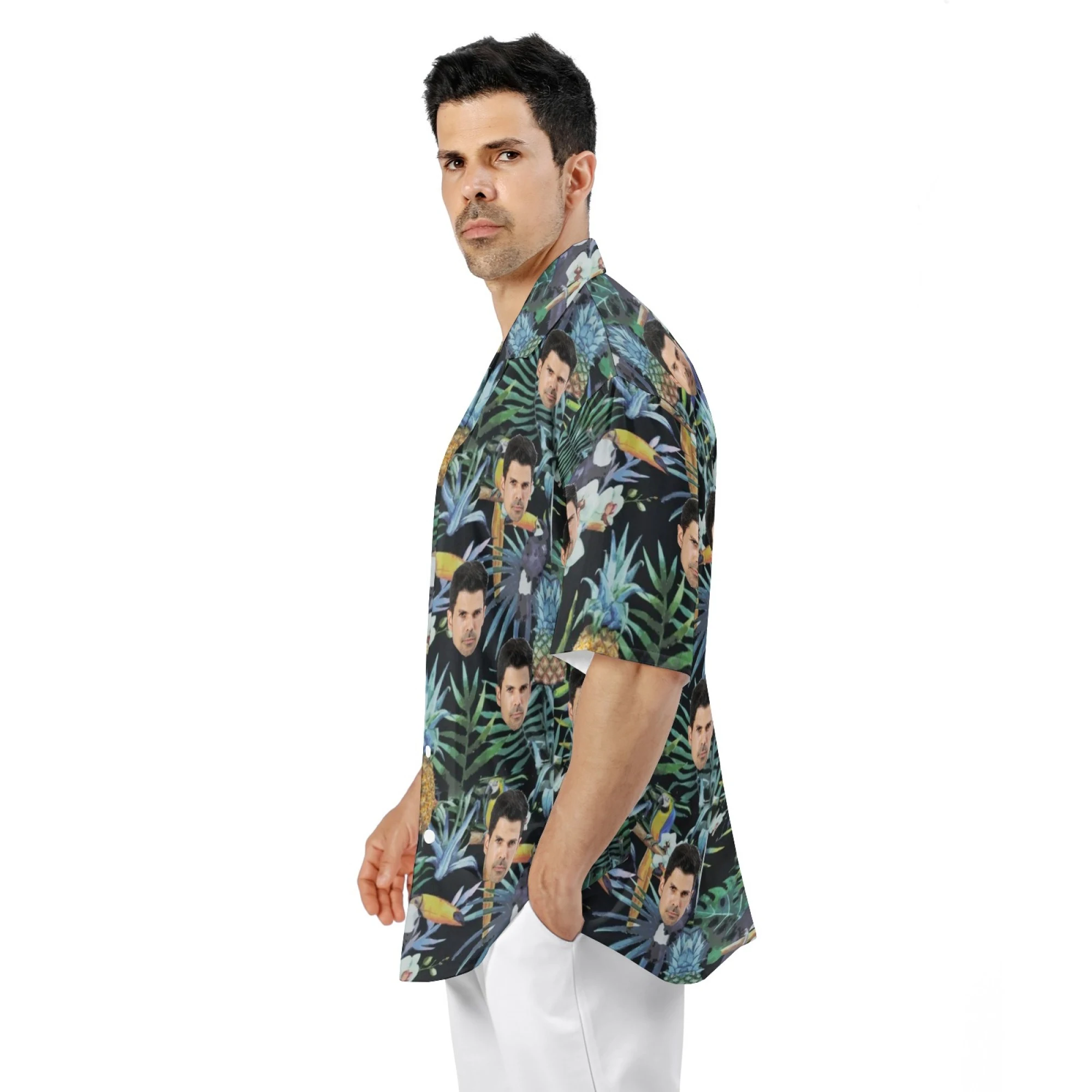 Camiseta com estampa personalizada do seu rosto Crie sua camiseta única com a sua foto ou a de alguém especial. — foto 1