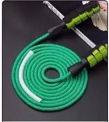 Corda de Pular Graffiti Cotton, para fitness e diversão, queima calorias e melhora a coordenação, ideal para treinos e crianças. — foto 2