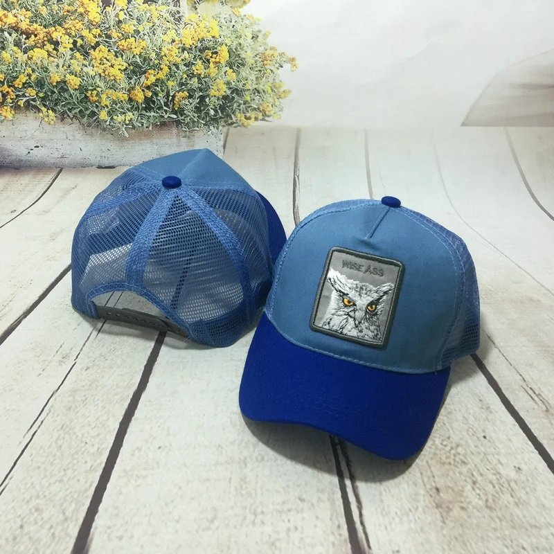 Gorra de béisbol con diseño de animales a la moda. Protección solar, estilo único y comodidad para cualquier aficionado a la moda animal. — foto 1