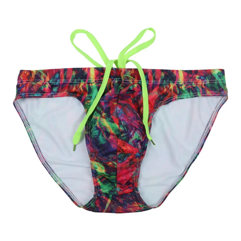 Calça cintura baixa, corte justo plus size com estampa para adolescentes. Moda jovem que valoriza a silhueta e oferece conforto. — foto 16