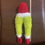 Boneca de pelúcia com cabelo verde para o Natal. Um presente adorável e divertido para crianças. Abrace a fofura e espalhe sorrisos! Perfeita para presentear. — foto 3