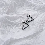 002 Large Black One Pair