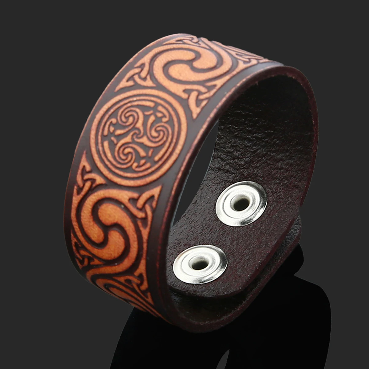 Pulseira de Couro Retrô Masculina Acessório Estilo Vintage Design Artesanal Elegante Ajustável Confortável Durável Presente Ideal. — foto 1