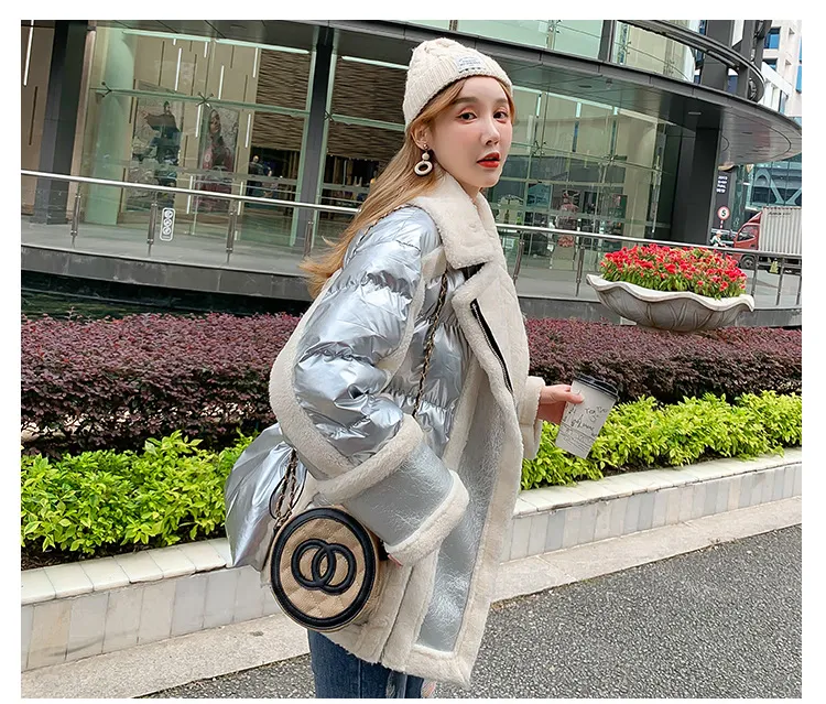 Title 12, New Korean style slim waist lamb velvet top. Fl...